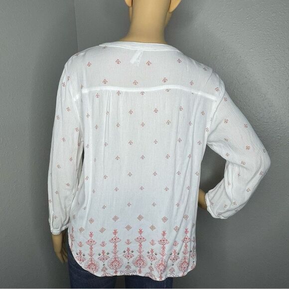 Mudd Long Sleeve Flowy White and Pink Button Down Collarless Blouse Large - Picture 5 of 9